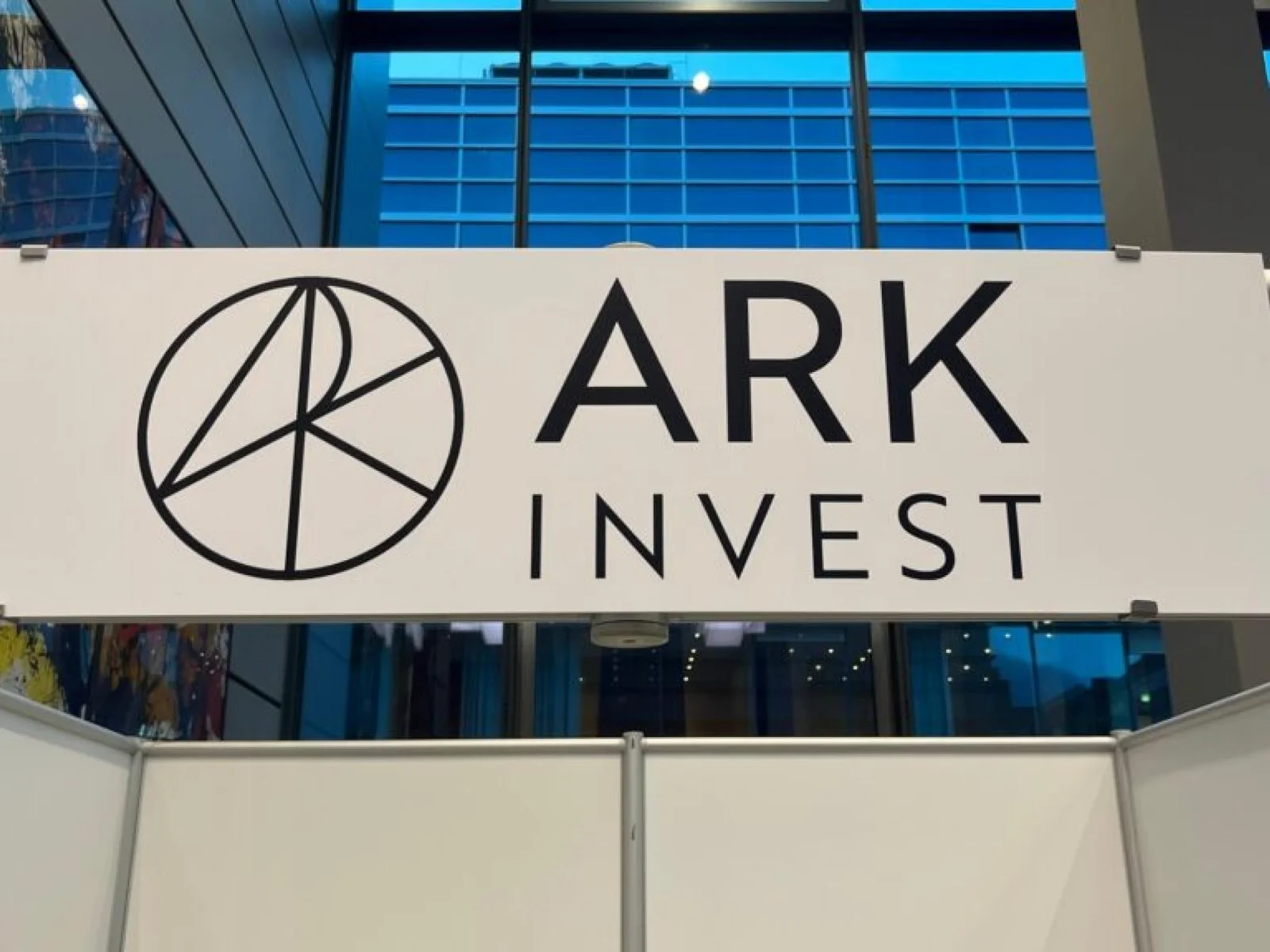 Ark Invest'ten Kripto ve Teknoloji Çıkarması: 8 Hissede 130+ Milyon Dolarlık Dip Alımı