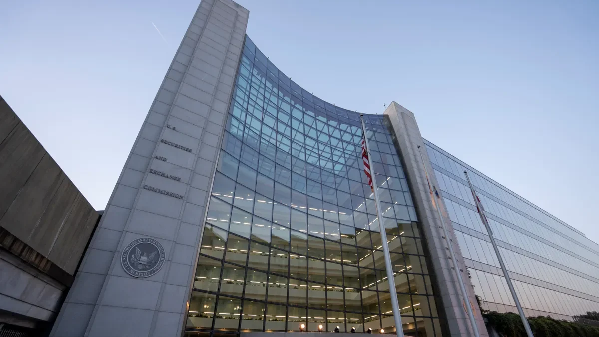 SEC’ten Stablecoin’lere Yeni Düzenleme: “Nakit Eşdeğeri” Tanımı Geldi