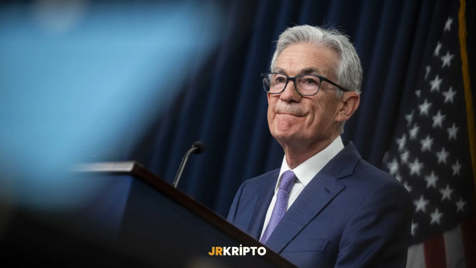 Dedikodular Boşa Çıktı: Powell Görevde, Piyasa Beklemede