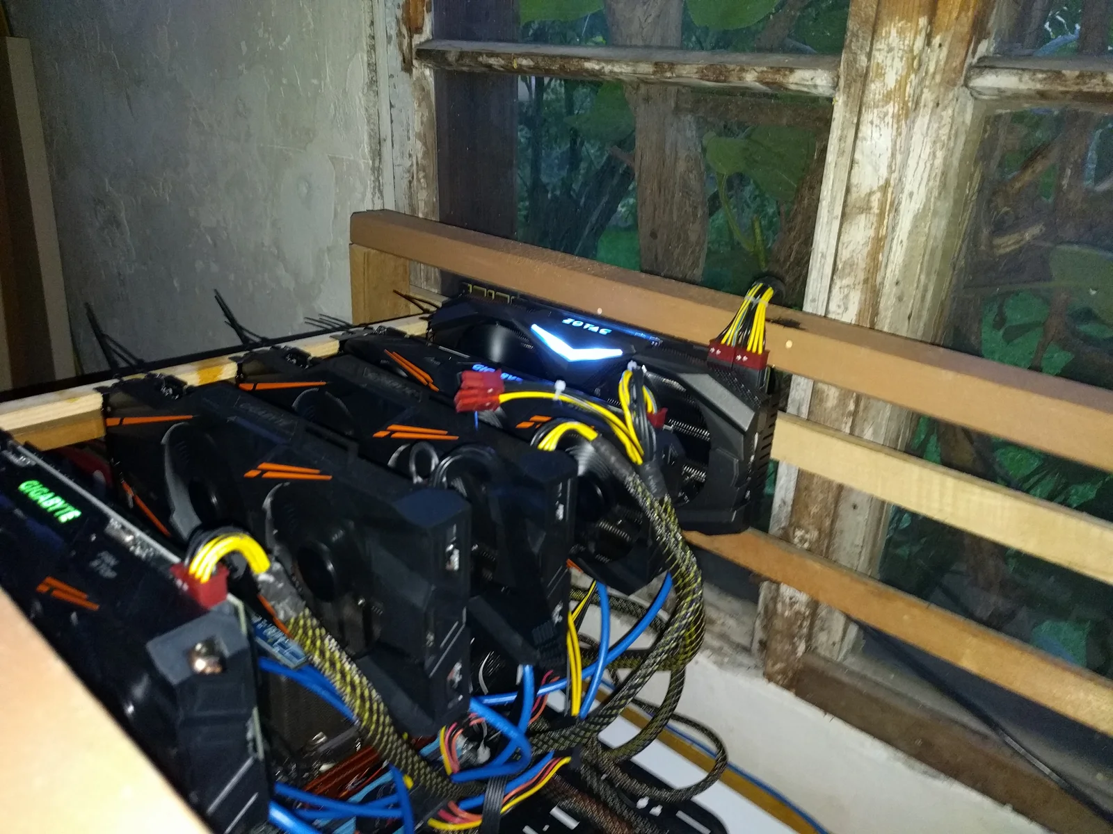 Mining-Rig.jpg